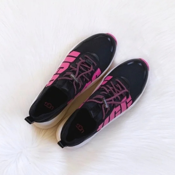 UGG La Daze Sneakers - Picture 3 of 5